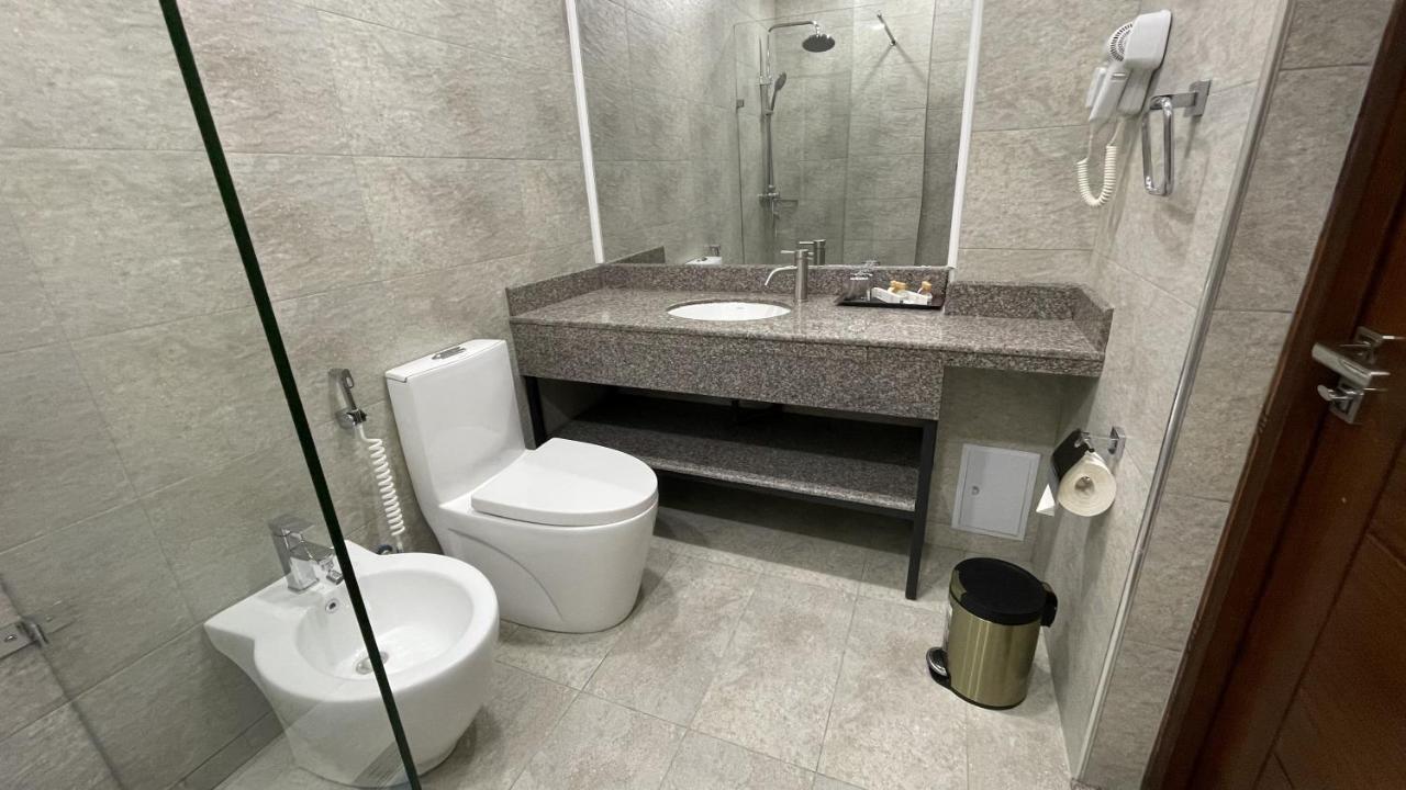Chlnor Hotel Andizan Buitenkant foto